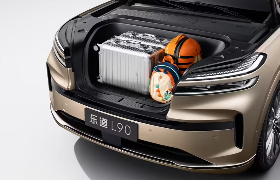 Shanghai Auto Show - Onvo L90 con un bagagliaio super capiente | Elettronauti.it