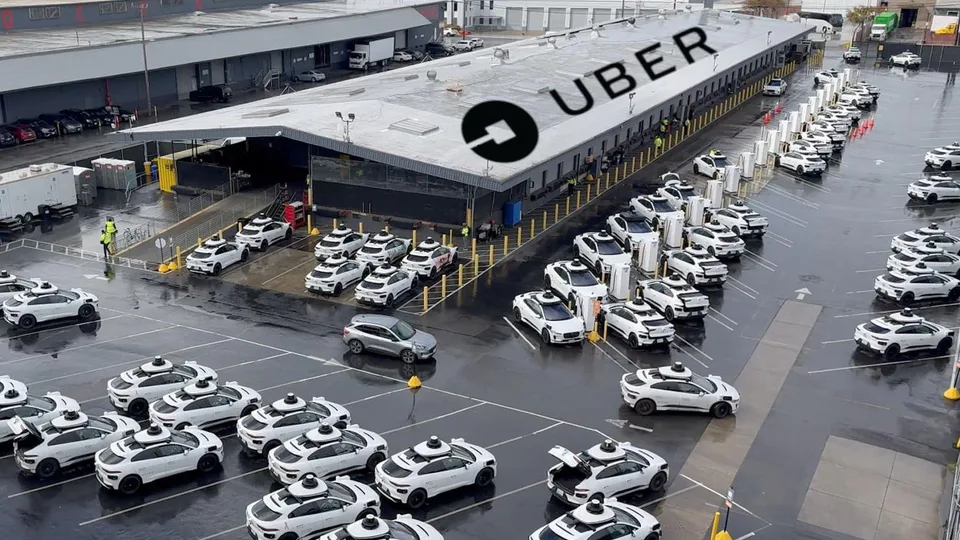 A Waymo 5,6 miliardi di dollari per espandere i robotaxi in nuove città nel 2025