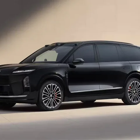 NIO ES8,versione a cinque posti