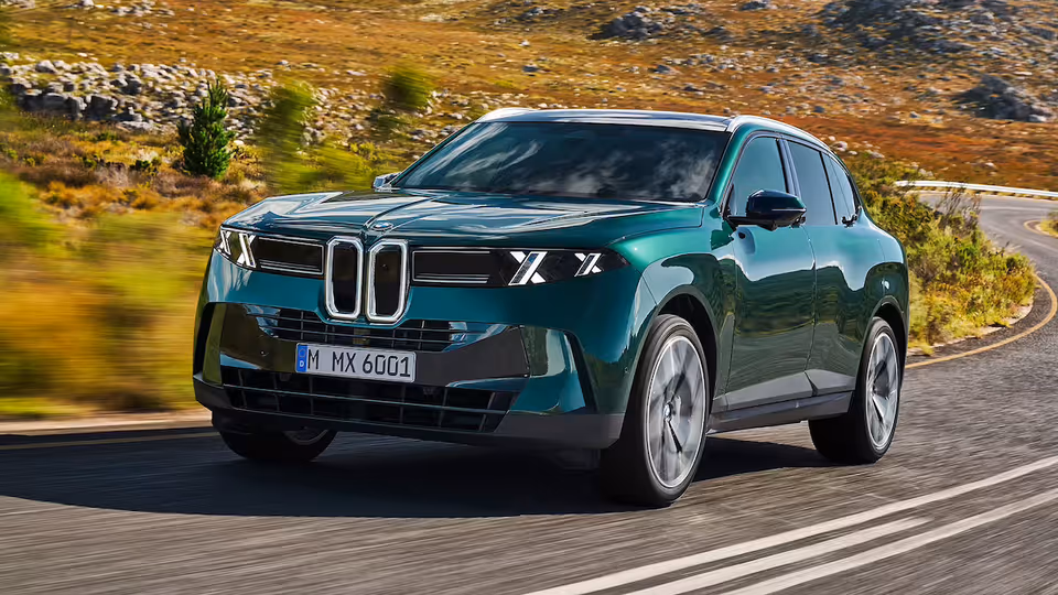 BMW iX5: nuova elettrica con 845 km di autonomia