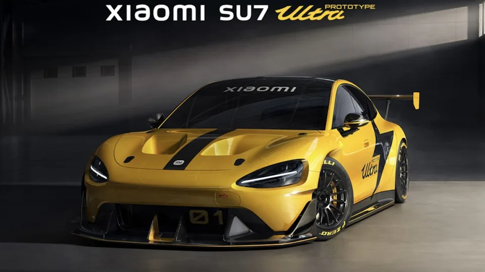 Xiaomi presenta la SU7 Ultra, una hypercar elettrica a 4 porte da 1548 CV