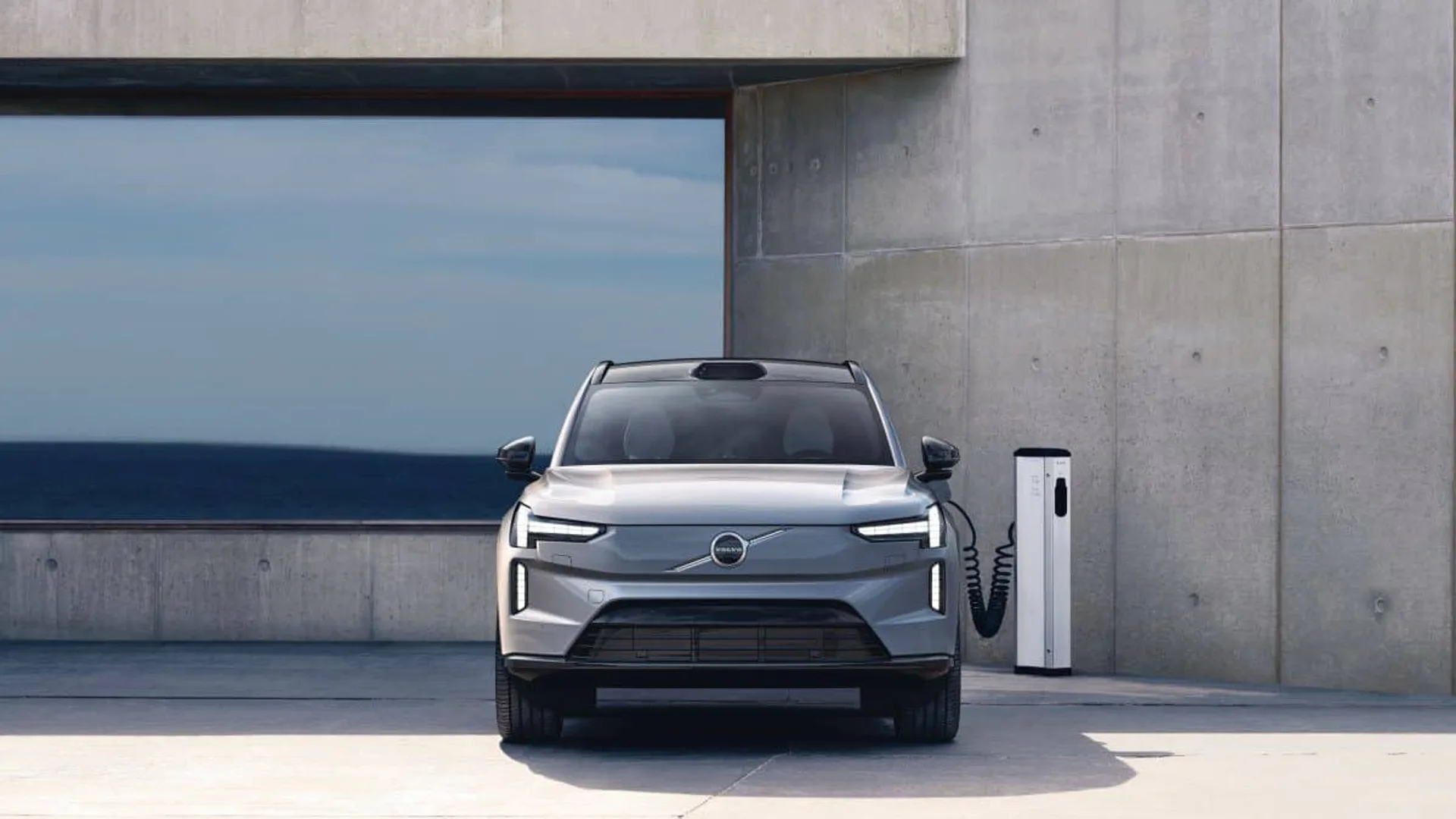 L'uscita della Volvo EX90 EV viene ritardata a causa di problemi di sviluppo del software