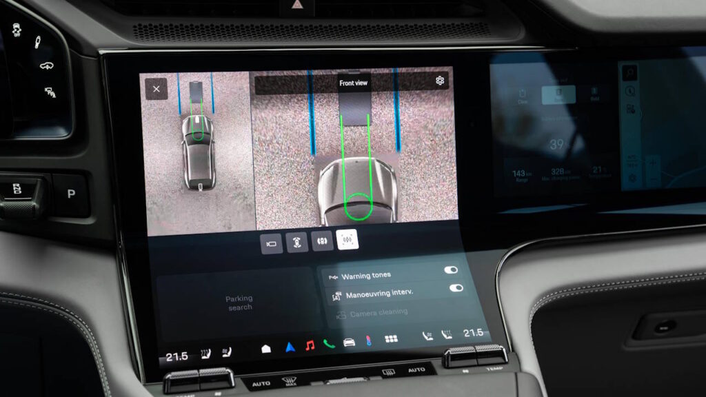 Porsche Cayenne Electric: ricarica wireless da 11 kW | Elettronauti.it