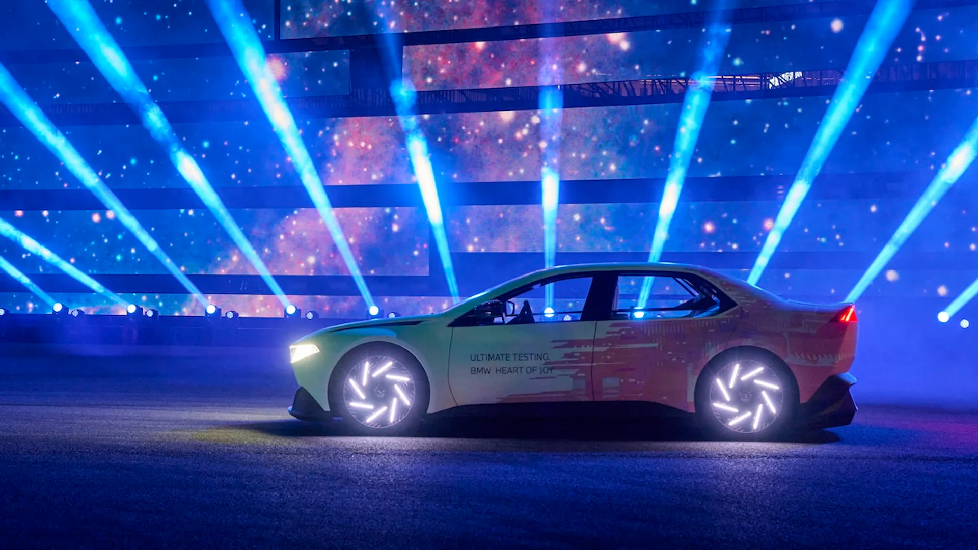 BMW Vision Driving Experience: Performance e Innovazione a Shanghai