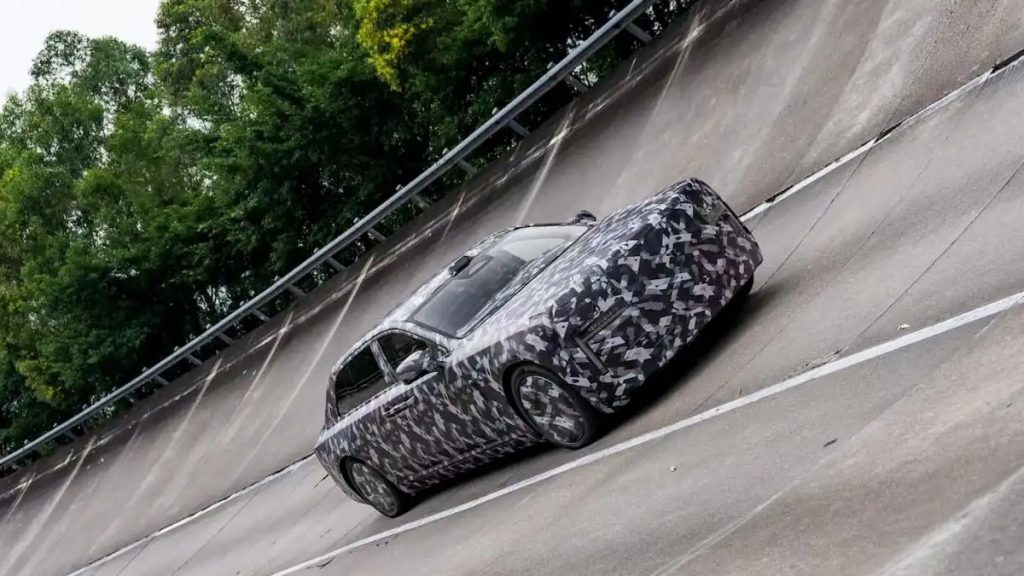 BYD Yangwang HU, berlina di lusso a stato solido | Elettronauti.it