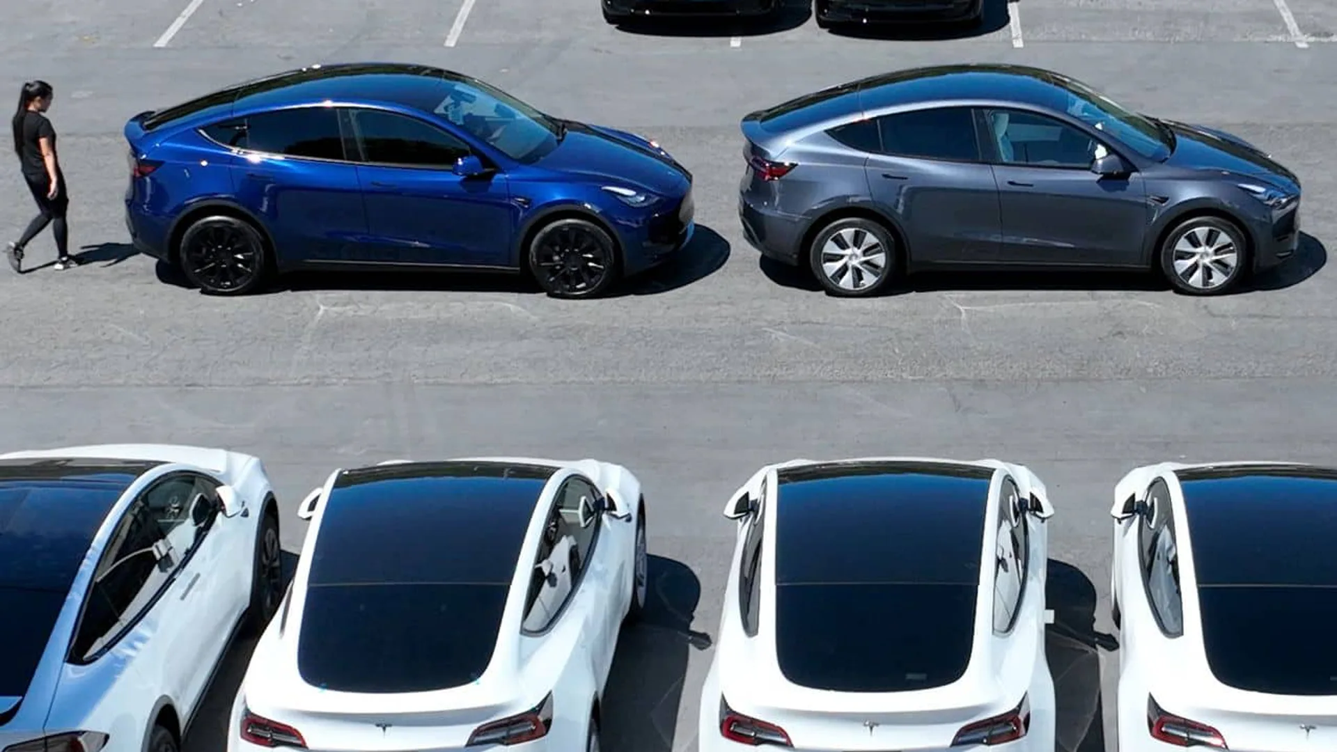 Tesla Model Y in Consegna