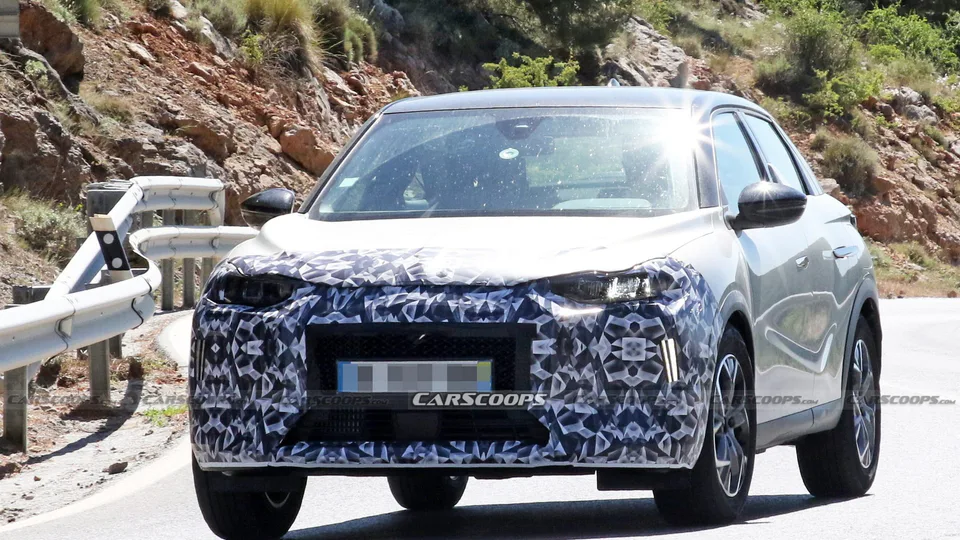 DS3 Crossback e-Tense Avvistamento Anteriore
