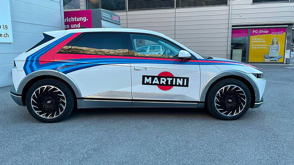 Hyundai Ioniq 5 Martini Edition Laterale