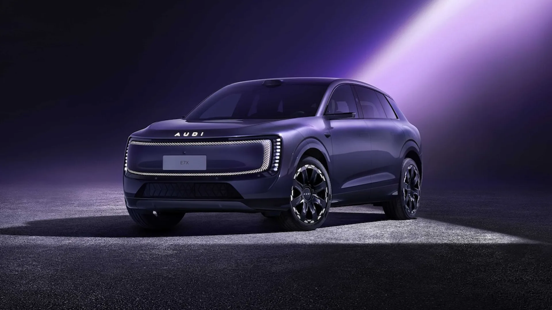 AUDI E7X, il SUV elettrico da 670 CV pronto al debutto