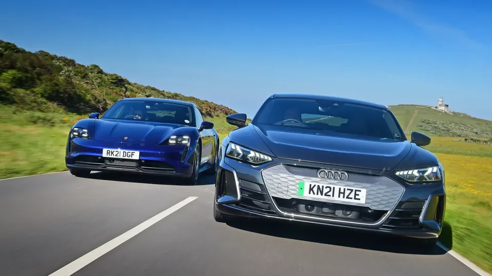 audi e-tron gt e porsche taycan