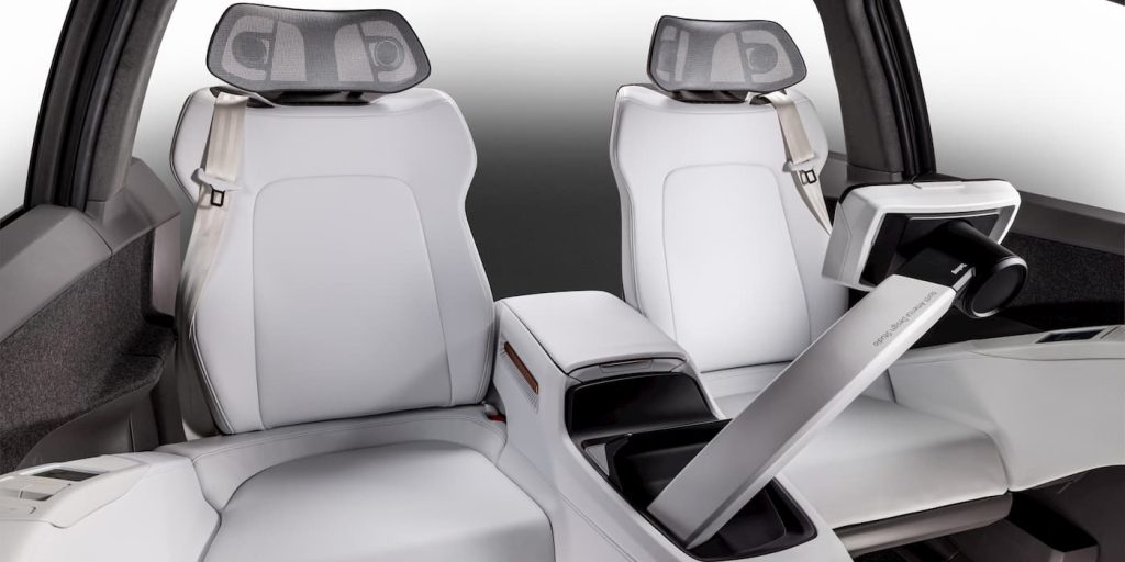 Interni di nuova generazione Yanfeng per i veicoli elettrici con sedili Smart Cabin | Elettronauti.it