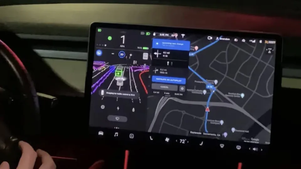 Tesla rilascia un nuovo aggiornamento Full Self-Driving Beta con miglioramenti delle prestazioni