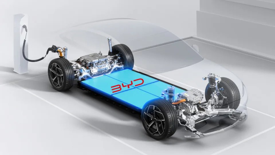 Tema del brevetto BYD per un armadio di accumulo con celle immerse in fluido dielettrico