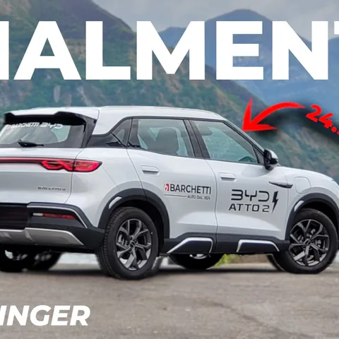 Copertina del video dedicato alla prova della BYD Atto 2, con focus su autonomia, comfort e software
