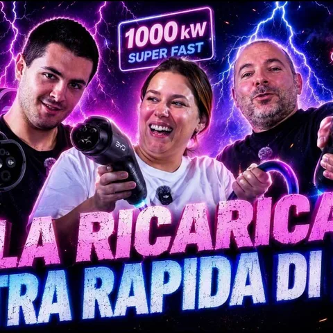 Copertina del video dedicato alla ricarica BYD Flash Charging da circa 1 MW e agli accumuli tampone BES
