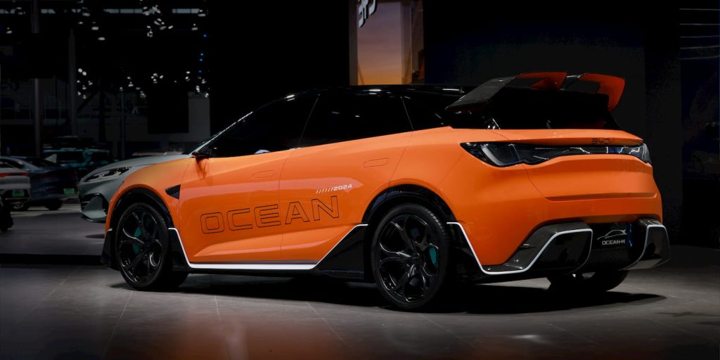 BYD presenta le nuove EV - Ocean M elettrica e Denza Z9 GT | Elettronauti.it