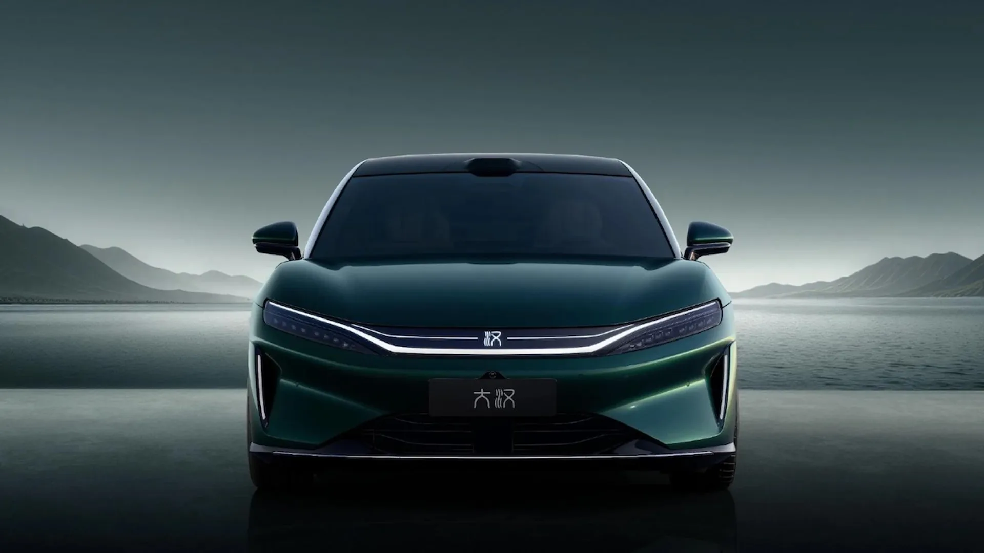 BYD Han: berlina elettrica da 1.008 km