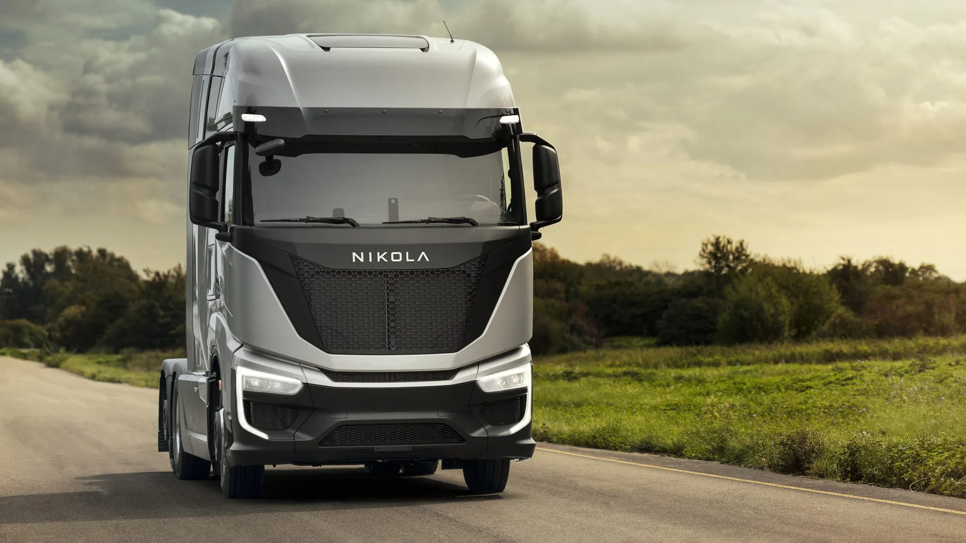 Nikola dichiara bancarotta, fine di un’era per il produttore di camion elettrici