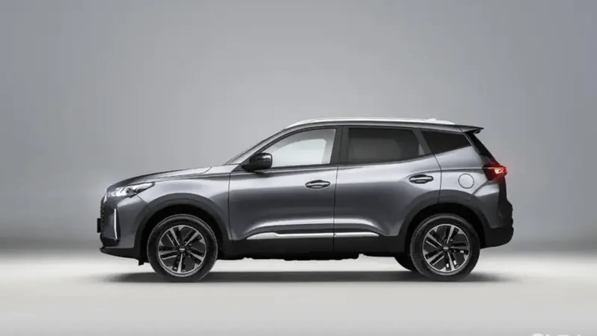 Chery Q elettrica e SUV plug-in Tiggo 8 e Tiggo 9 presentati al Salone di Parigi