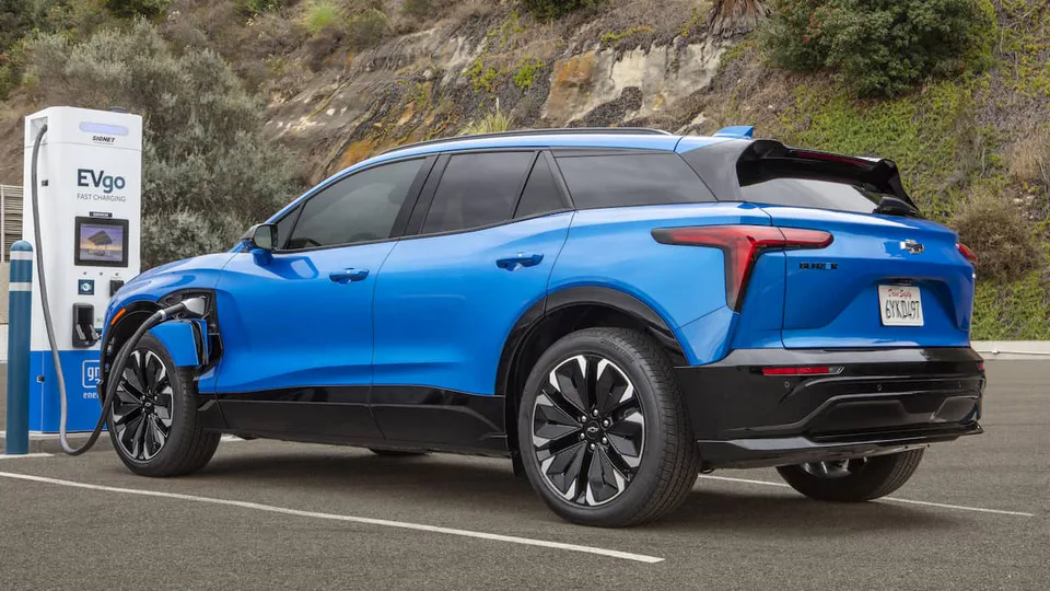 Le vendite di Chevy Blazer EV sono ancora ferme, mentre GM cerca di tornare in carreggiata