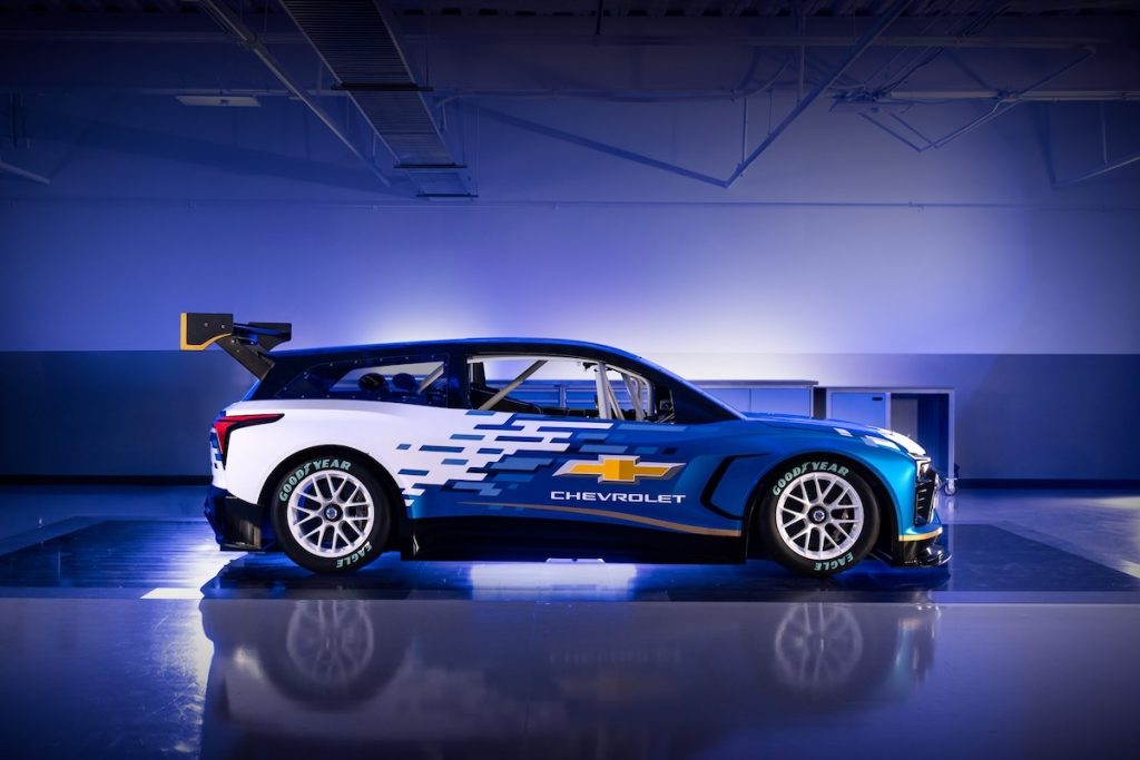 Chevy Blazer EV.R con più di 1.300 CV e  tre motori elettrici | Elettronauti.it