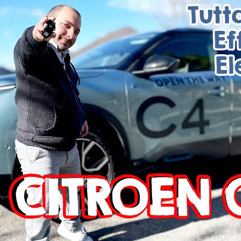 Copertina del video dedicato alla prova della Citroën ë-C4 elettrica e al suo comfort di marcia