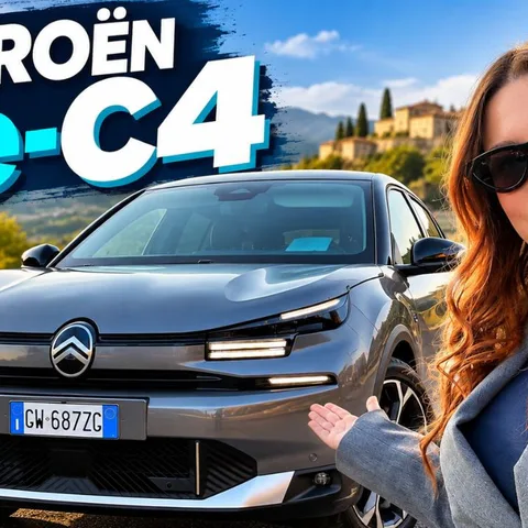 Copertina del video dedicato alla prova della Citroën ë-C4, al comfort, ai consumi e al prezzo di acquisto