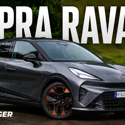Copertina del video dedicato alla prova della Cupra Raval Edge Plus elettrica