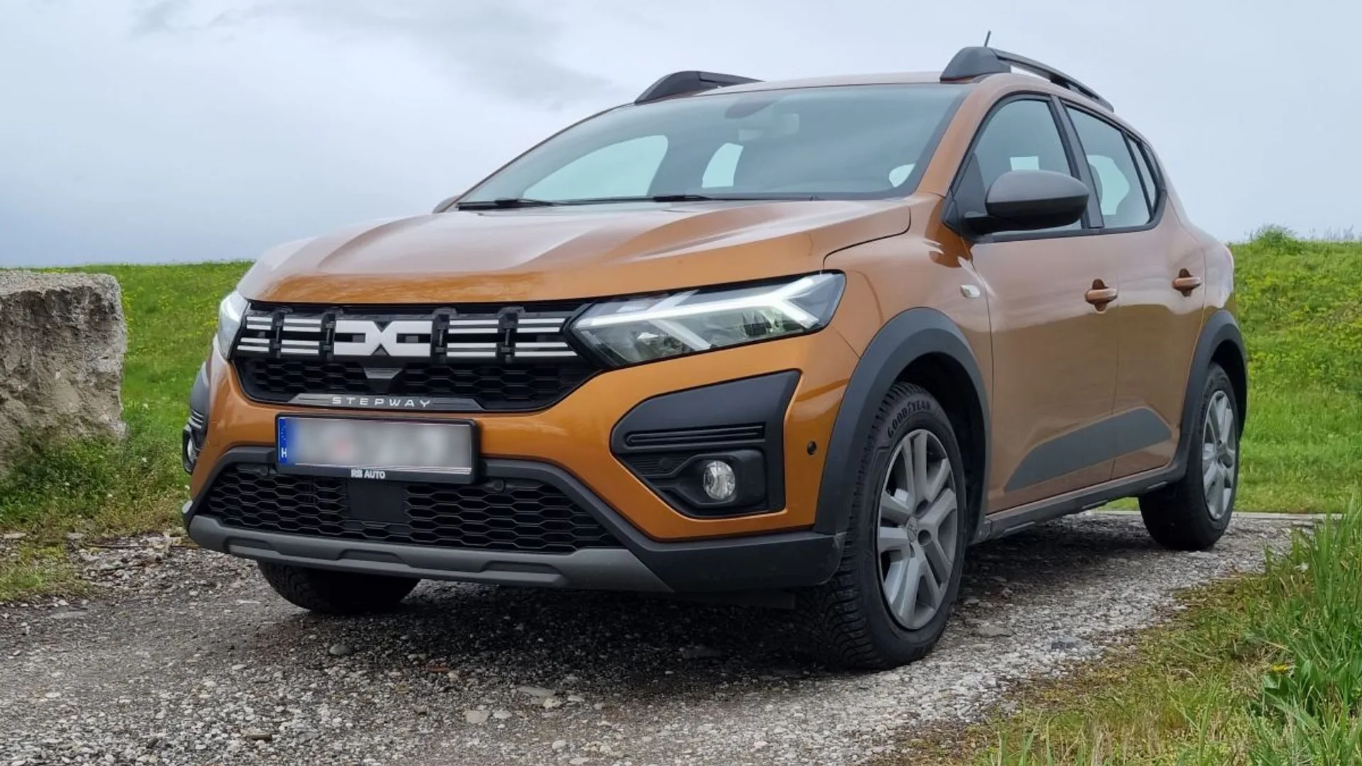 La prossima Dacia Sandero sarà (anche) elettrica
