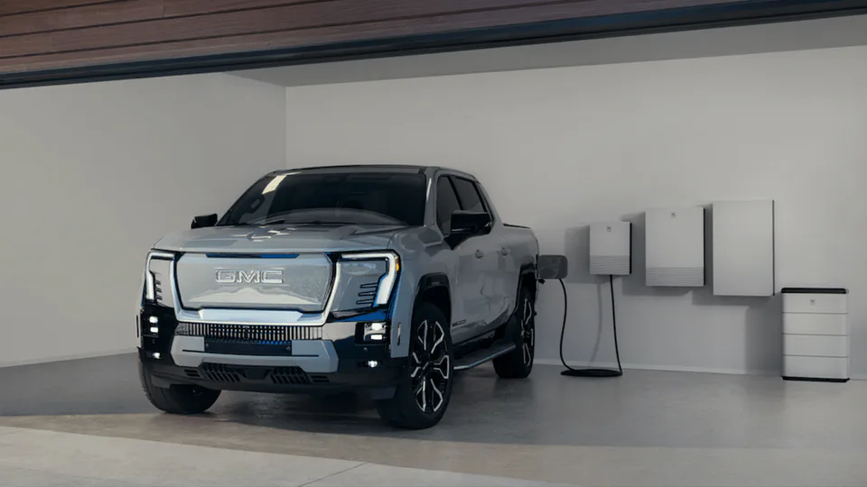 GMC Sierra EV Denali 2025: Potenza, Lusso e Innovazione nel Segmento dei Pick-Up Elettrici