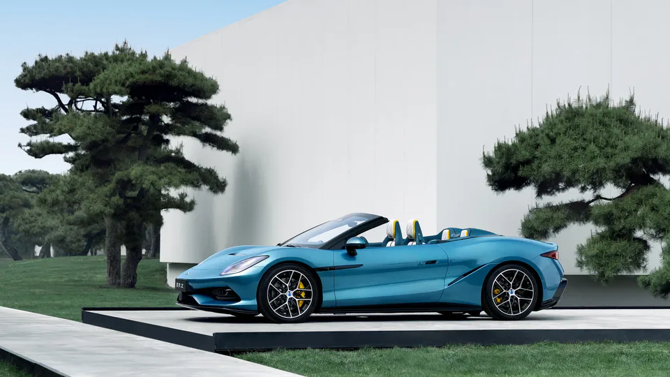 Denza Z cabrio