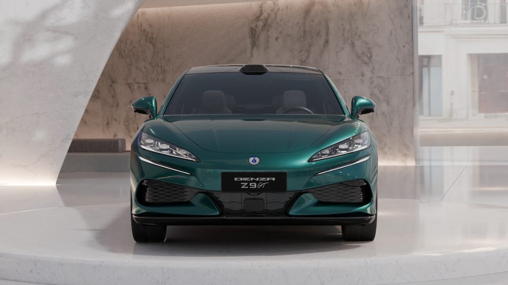 BYD: 6.000 ricariche flash e Denza arrivano in Europa | Elettronauti.it
