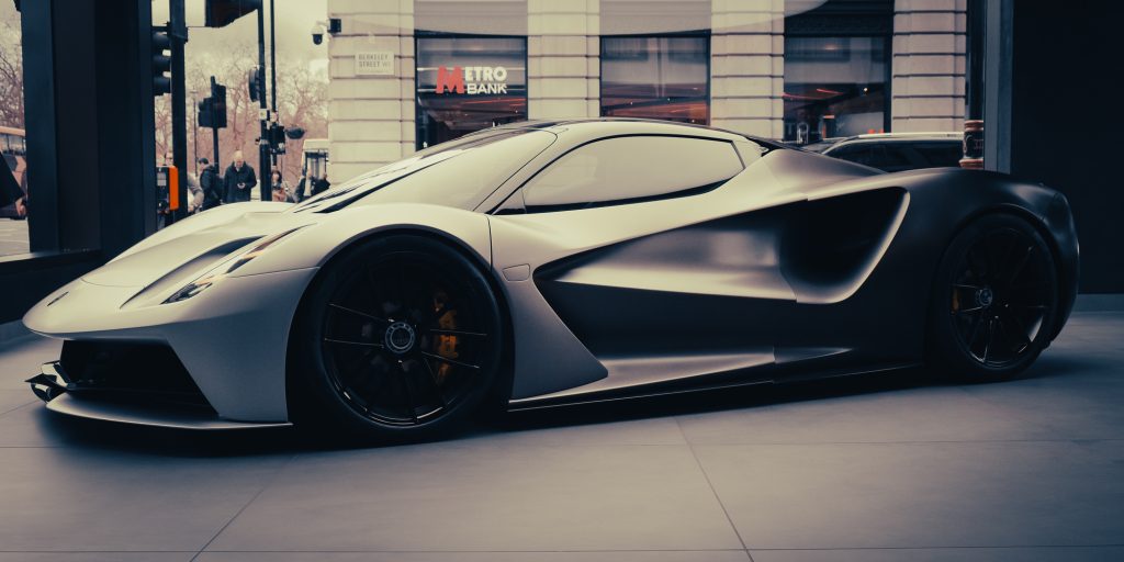 Lotus pensa che il futuro delle auto sportive sia il software | Elettronauti.it
