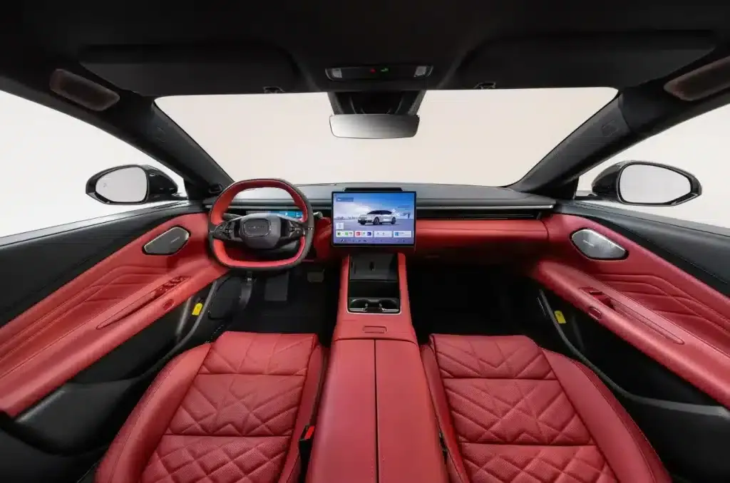 Lynk & Co 10 e 10+: prezzi, autonomia e prestazioni | Elettronauti.it