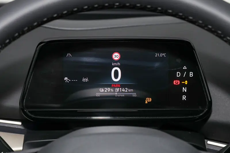 Volkswagen ID.UNYX 06 - aggiornamenti e nuovo prezzo | Elettronauti.it