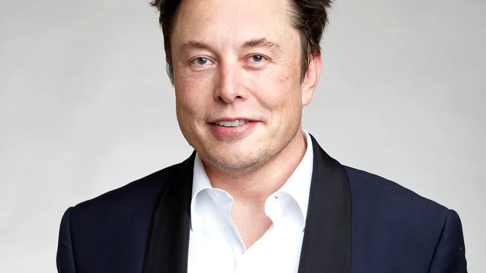 Elon Musk di Tesla definisce BYD "altamente competitiva"