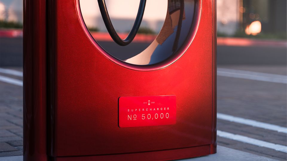 tesla supercharger 50.000