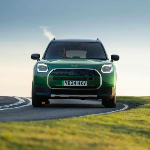 MINI Countryman elettrica supera i 500 km di autonomia