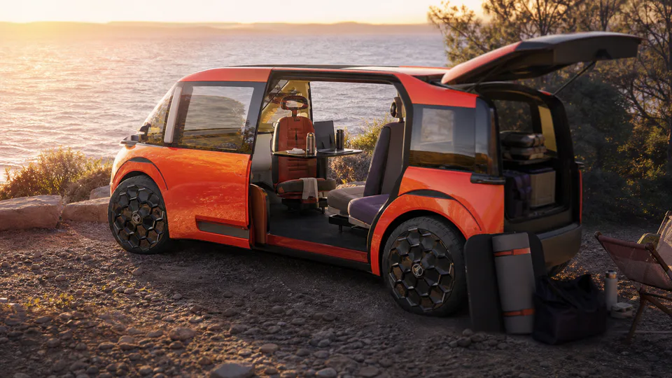Citroën Elo, concept da sei posti con abitacolo modulare e posto di guida centrale