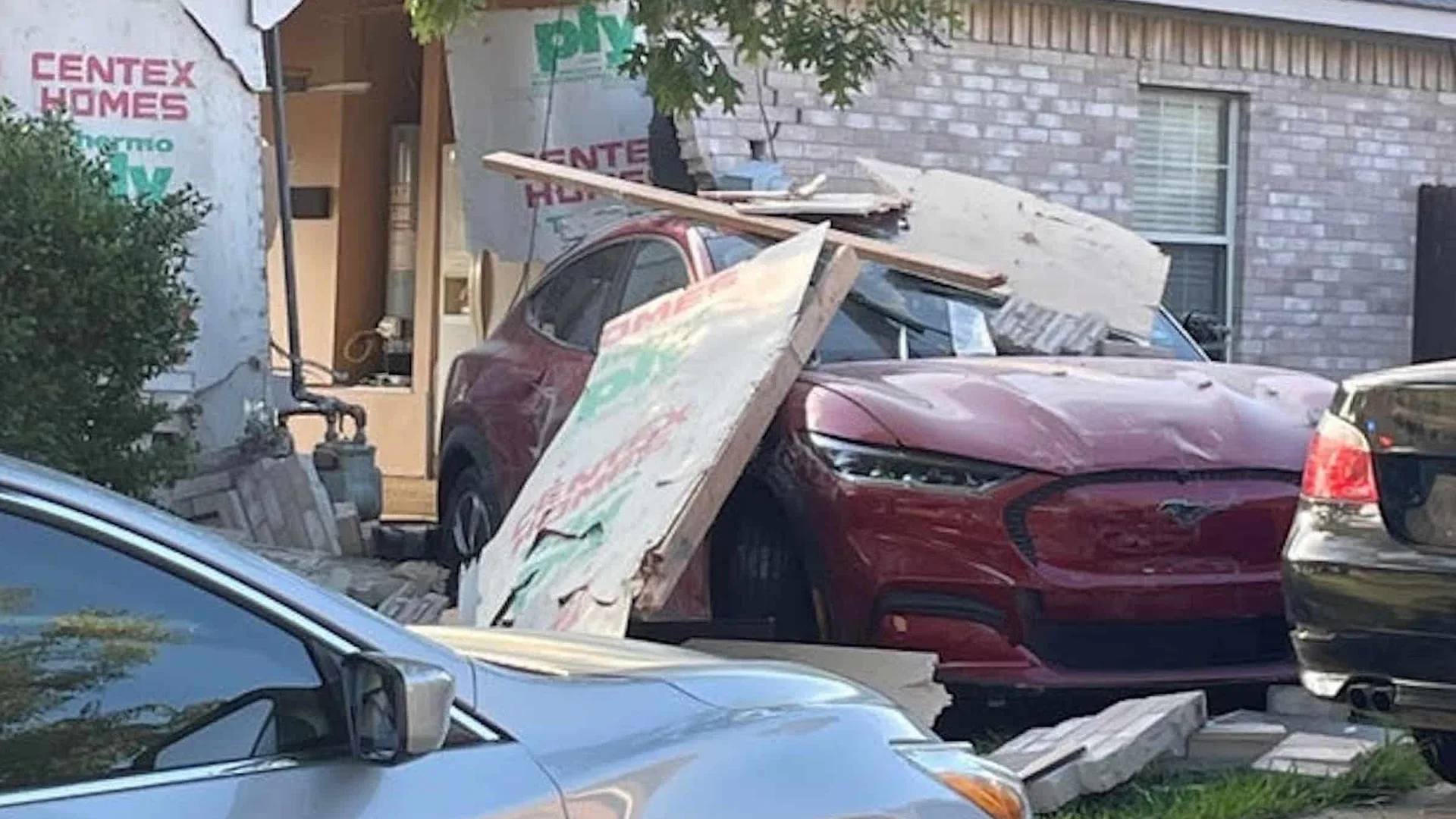 Ford Mustang Mach-e Incidente