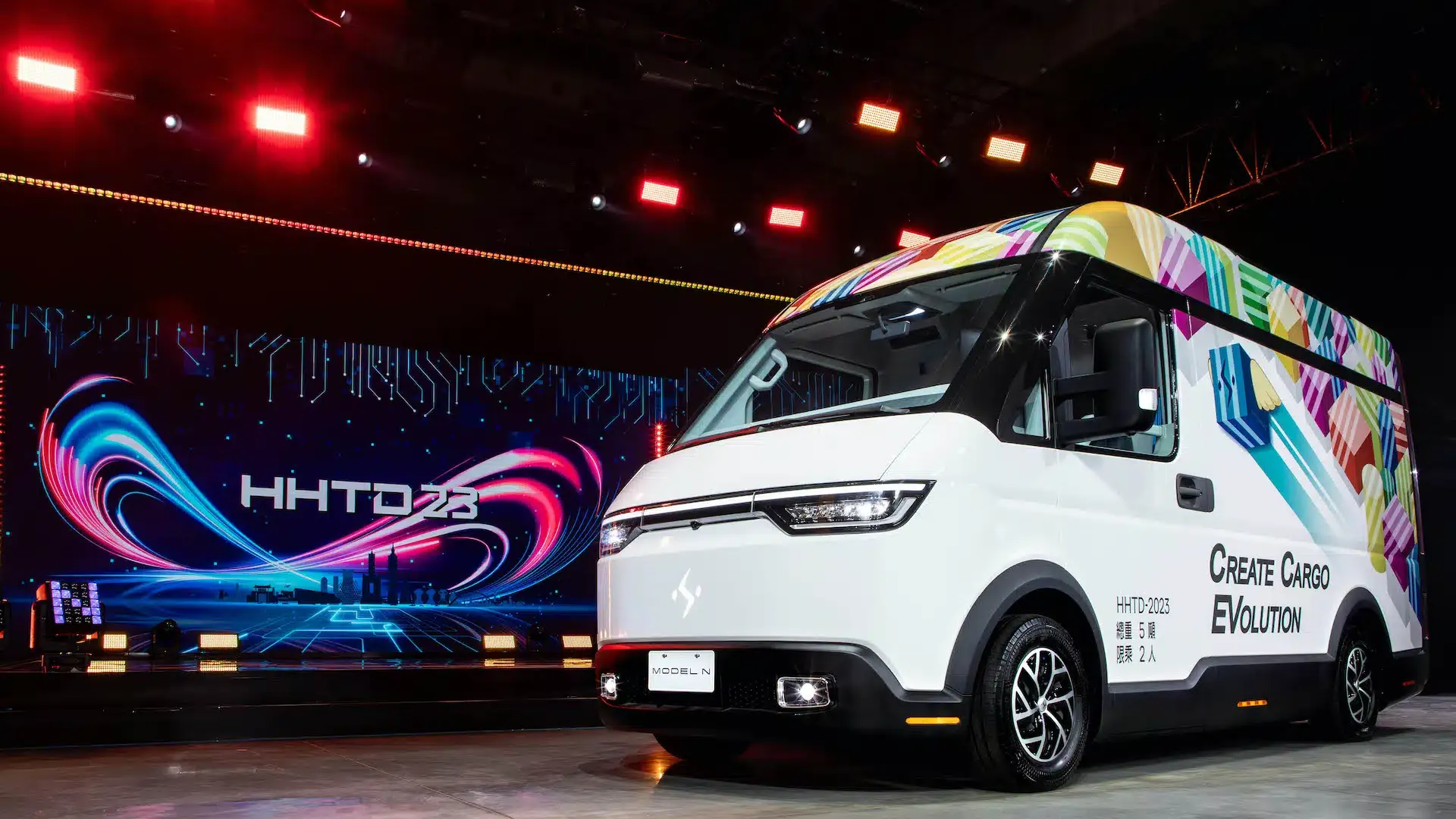 Foxconn mostra il nuovo e-Transporter Model N
