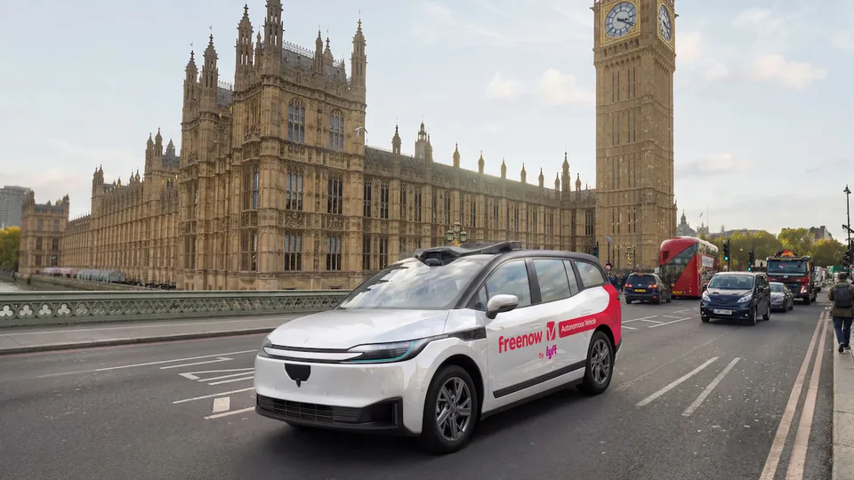 Baidu Apollo Go testa i robotaxi a Londra con Uber