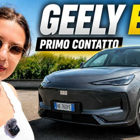 Copertina del video dedicato alla prova del SUV elettrico Geely EX5 e alla sua dotazione
