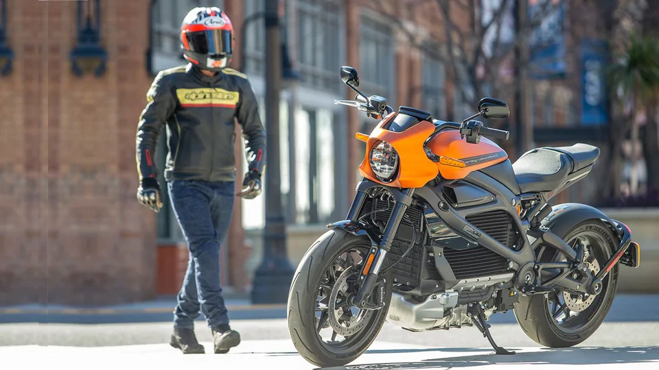 Le motociclette elettriche LiveWire di Harley-Davidson sono ora disponibili in Europa