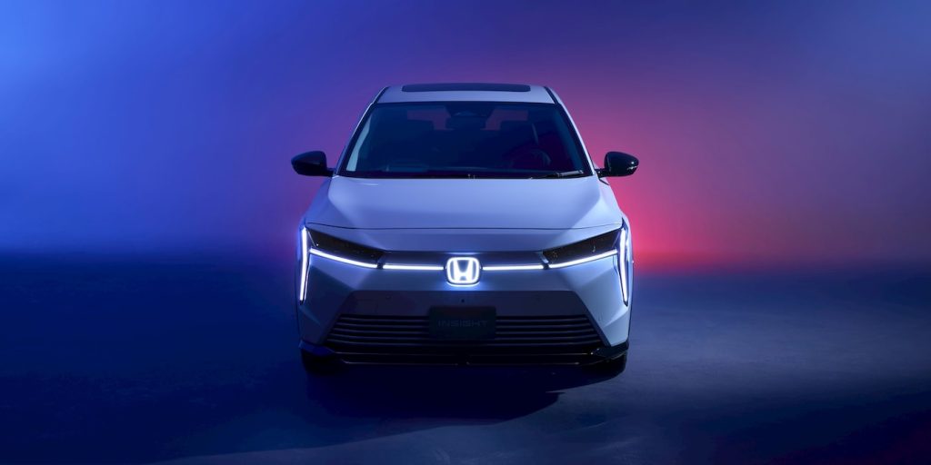 Honda Insight ev - frontale - fonte HONDA | Elettronauti.it