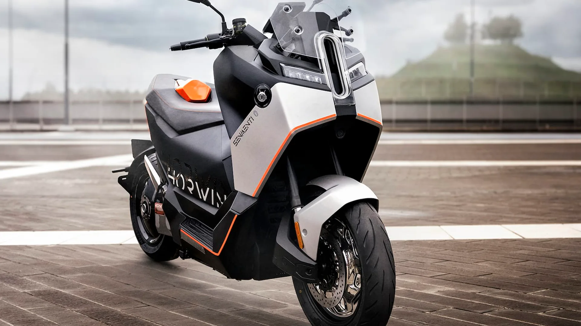Horwin presenta il suo nuovo scooter elettrico Senmenti 0 al CES di Las Vegas