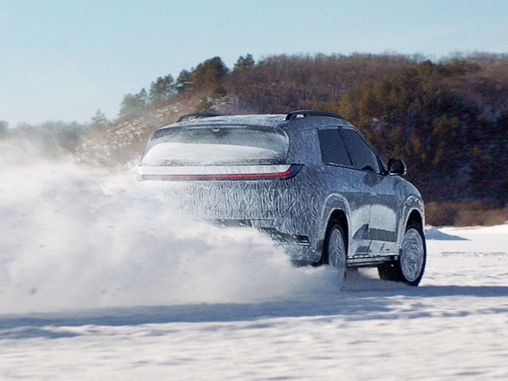 Hyundai sfida i leader cinesi con il nuovo SUV elettrico ELEXIO