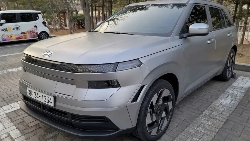 Nuova Hyundai Kona: il redesign trapela online