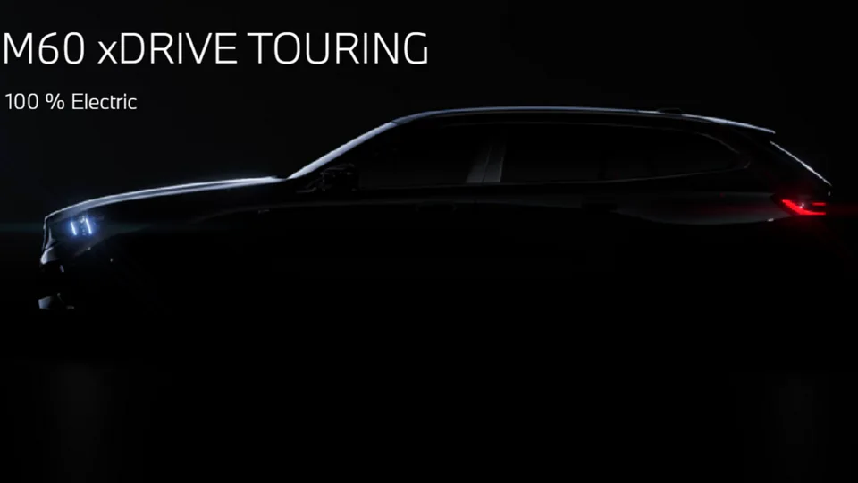 BMW i5 M60 Touring, in arrivo la station wagon elettrica