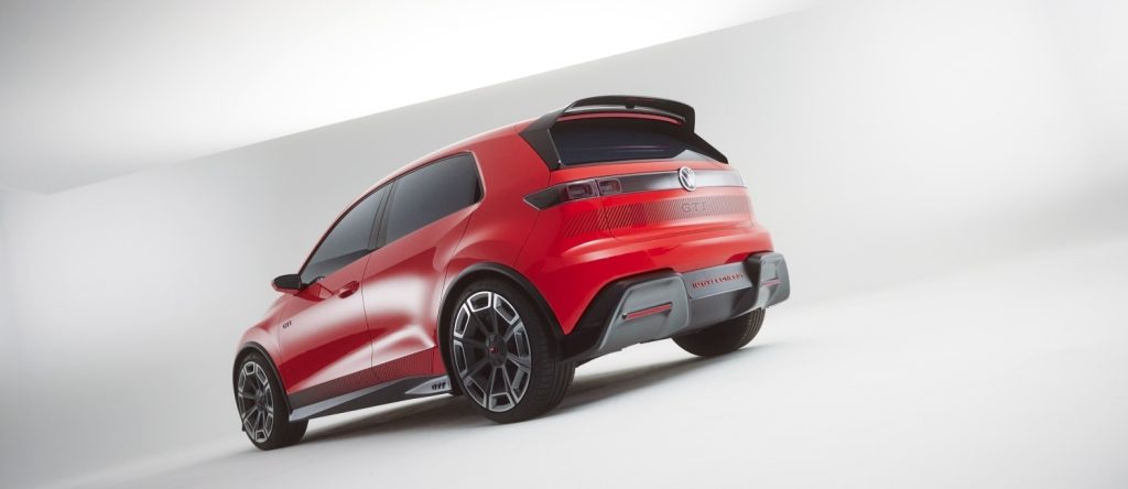 Volkswagen Golf GTI elettrica: la sportiva a trazione anteriore debutta nel 2026 | Elettronauti.it